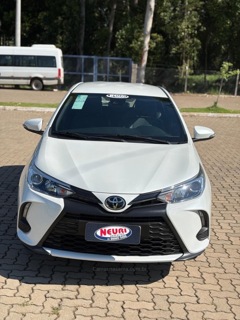 YARIS 1.5 XS 16V FLEX 4P AUTOMÁTICO - 2025 - LAJEADO