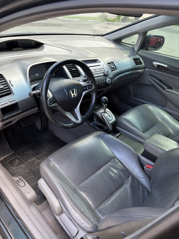 CIVIC 1.8 LXL 16V FLEX 4P AUTOMÁTICO - 2011 - FARROUPILHA