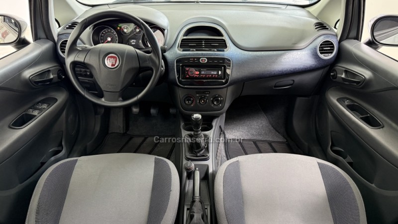 PUNTO 1.4 ATTRACTIVE ITALIA 8V FLEX 4P MANUAL - 2013 - BENTO GONçALVES