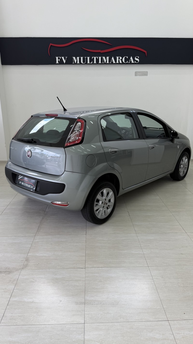 PUNTO 1.4 ATTRACTIVE ITALIA 8V FLEX 4P MANUAL - 2013 - BENTO GONçALVES