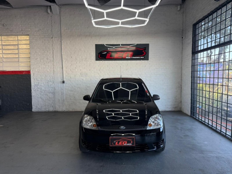 FIESTA 1.0 MPI PERSONNALITÉ 8V GASOLINA 4P MANUAL - 2006 - CAXIAS DO SUL