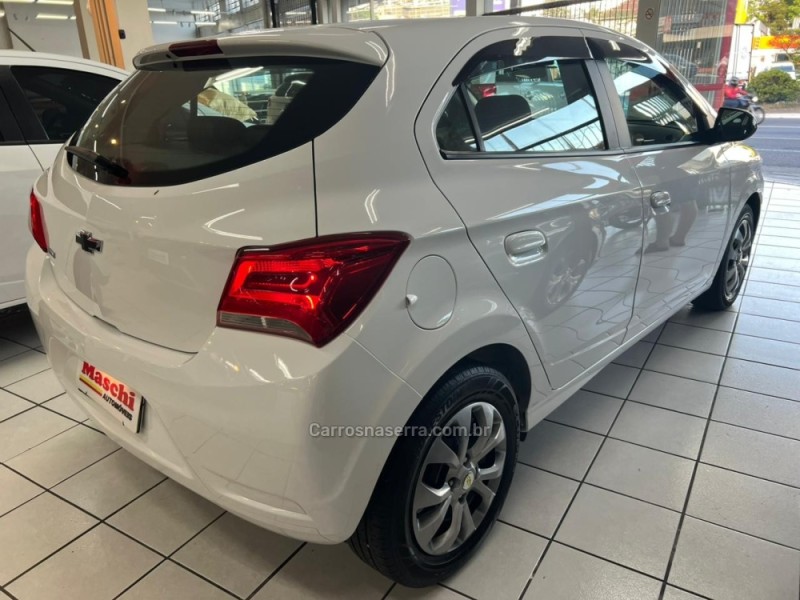 ONIX 1.0 JOY BLACK 8V FLEX 4P MANUAL - 2021 - CAXIAS DO SUL