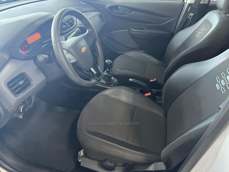 ONIX 1.0 JOY BLACK 8V FLEX 4P MANUAL - 2021 - CAXIAS DO SUL