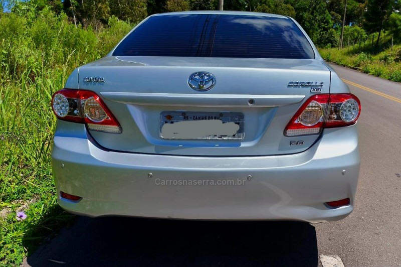 COROLLA 2.0 XEI 16V FLEX 4P AUTOMÁTICO - 2013 - CAXIAS DO SUL