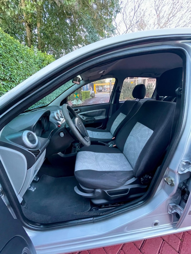 FIESTA 1.6 MPI CLASS SEDAN 8V FLEX 4P MANUAL - 2009 - ROLANTE