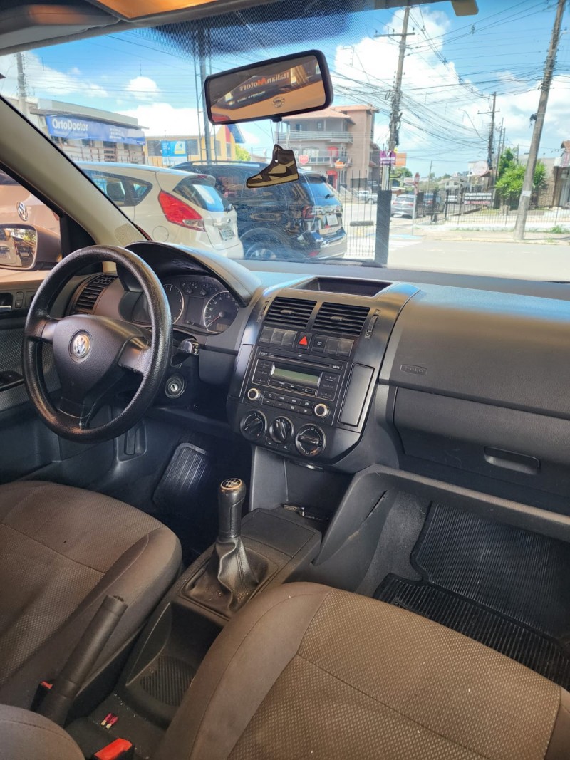 POLO SEDAN 1.6 MI 8V FLEX 4P AUTOMATIZADO - 2010 - CAXIAS DO SUL