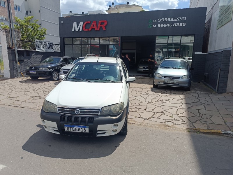 PALIO 1.8 MPI ADVENTURE WEEKEND 8V FLEX 4P MANUAL