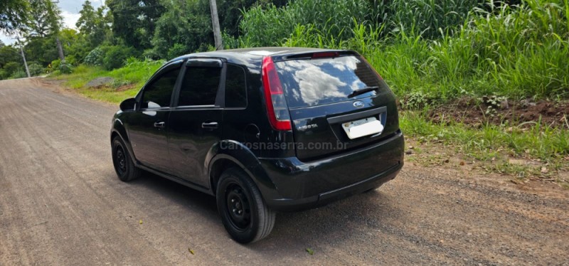 FIESTA 1.0 MPI 8V GASOLINA 4P MANUAL - 2014 - IVOTI