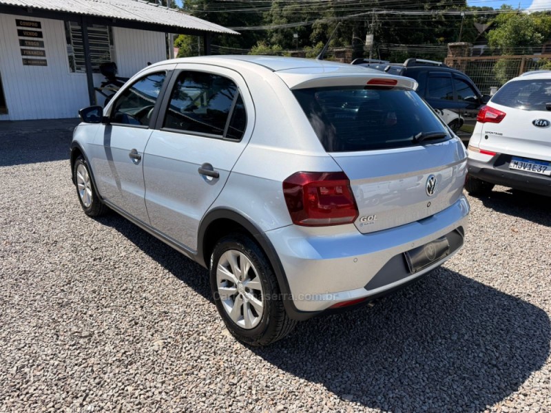 GOL 1.0 MI TRACK 8V FLEX 4P MANUAL - 2018 - CANELA