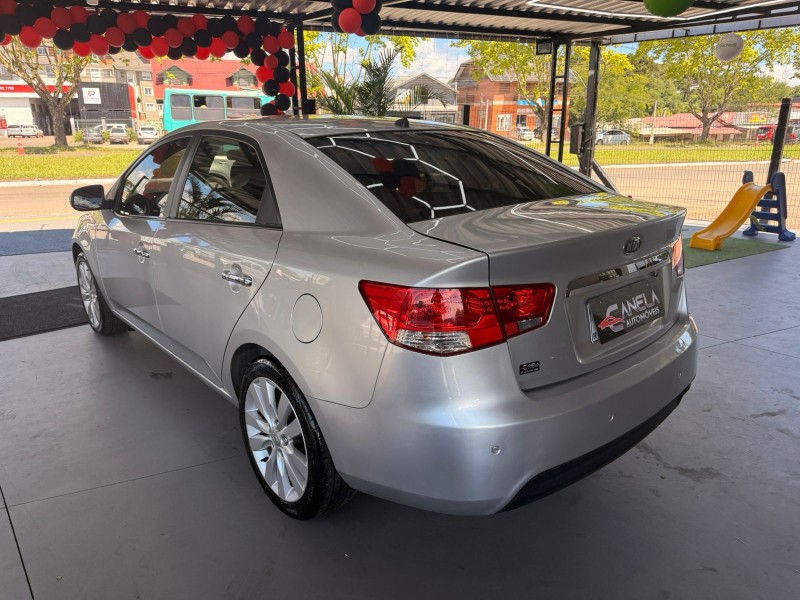 CERATO 1.6 SX3 16V GASOLINA 4P AUTOMÁTICO - 2013 - CANELA