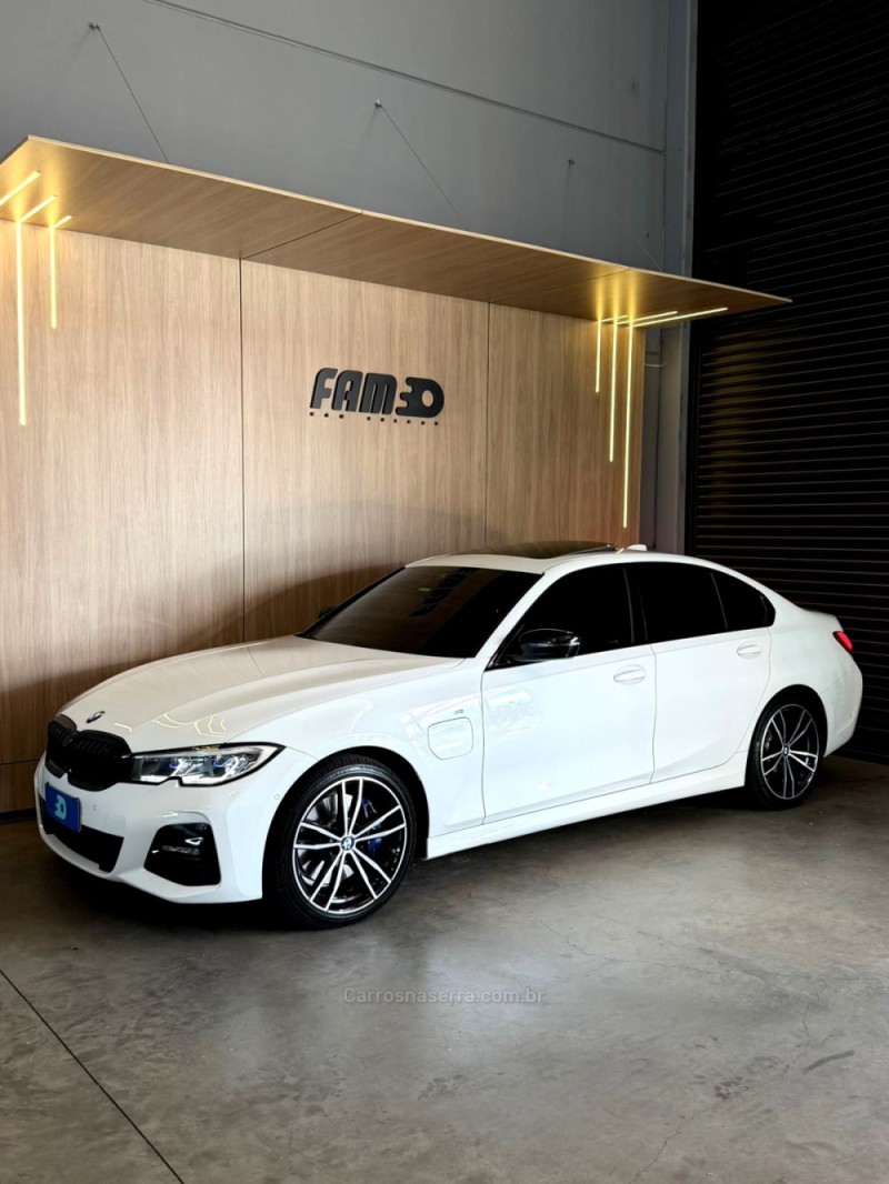 330E 2.0 M SPORT 16V TURBO HÍBRIDO 4P AUTOMÁTICO - 2022 - LAJEADO