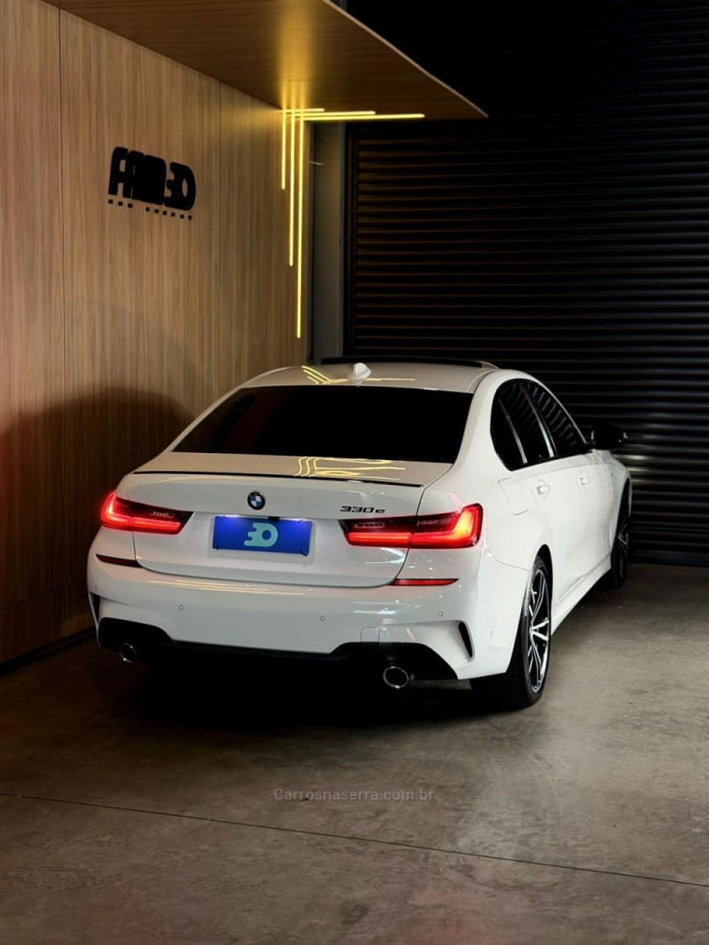 330E 2.0 M SPORT 16V TURBO HÍBRIDO 4P AUTOMÁTICO - 2022 - LAJEADO