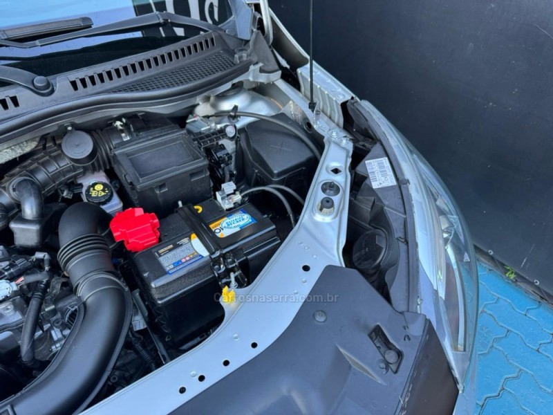 CAPTUR 1.6 16V FLEX INTENSE AUTOMÁTICO - 2018 - ESTâNCIA VELHA