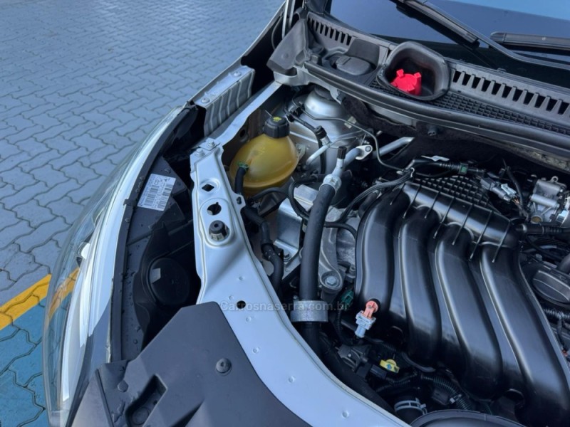 CAPTUR 1.6 16V FLEX INTENSE AUTOMÁTICO - 2018 - ESTâNCIA VELHA