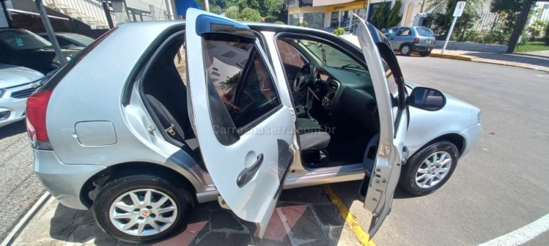 PALIO 1.0 MPI FIRE CELEBRATION 8V FLEX 4P MANUAL - 2012 - PICADA CAFé