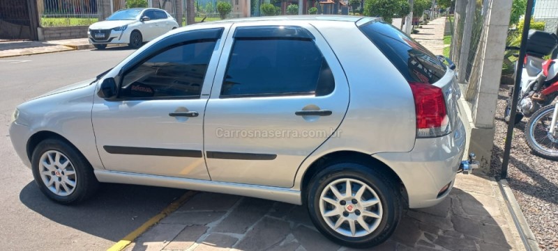 PALIO 1.0 MPI FIRE CELEBRATION 8V FLEX 4P MANUAL - 2012 - PICADA CAFé