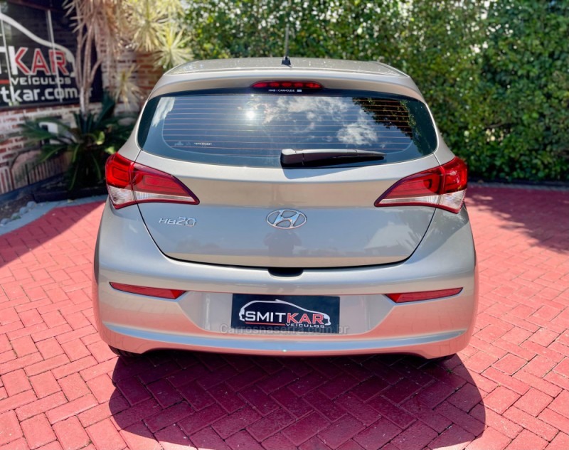 HB20S 1.0 COMFORT STYLE 12V FLEX 4P MANUAL - 2016 - ROLANTE