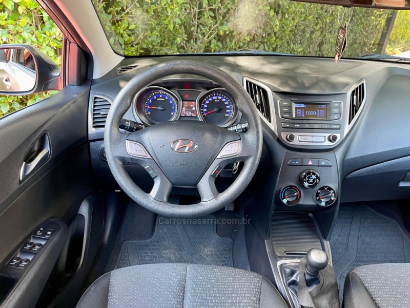 HB20S 1.0 COMFORT STYLE 12V FLEX 4P MANUAL - 2016 - ROLANTE