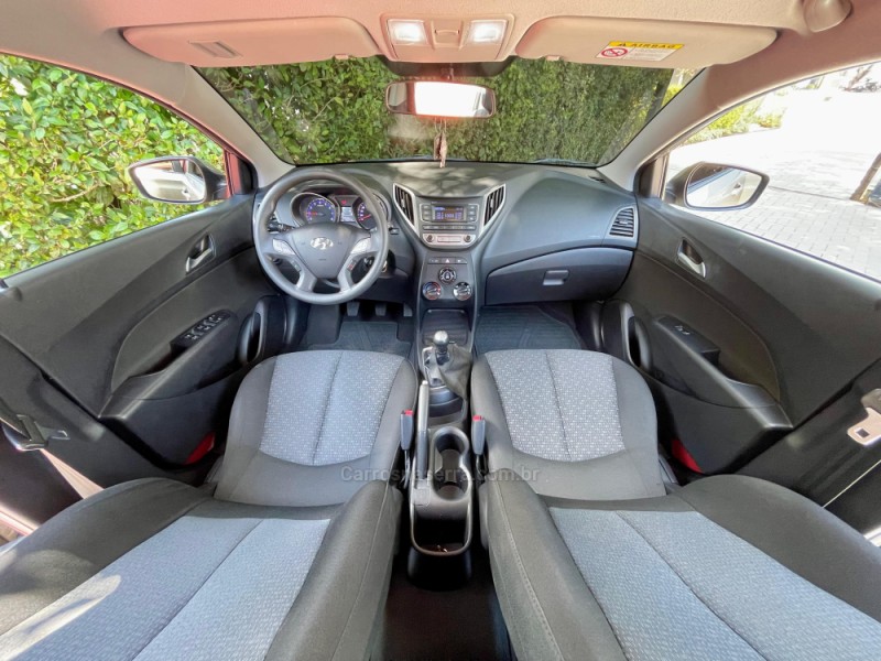 HB20S 1.0 COMFORT STYLE 12V FLEX 4P MANUAL - 2016 - ROLANTE