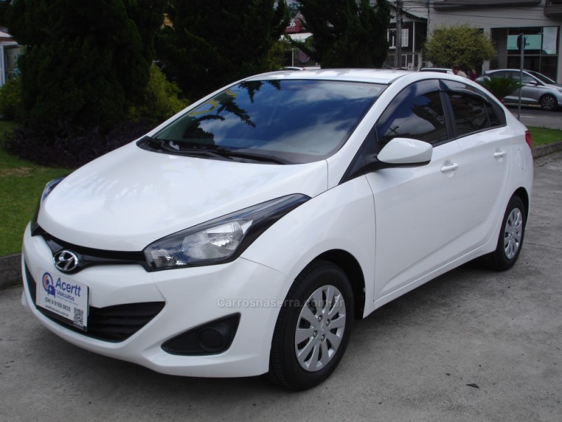 HB20S 1.6 COMFORT PLUS 16V FLEX 4P MANUAL - 2015 - CAXIAS DO SUL
