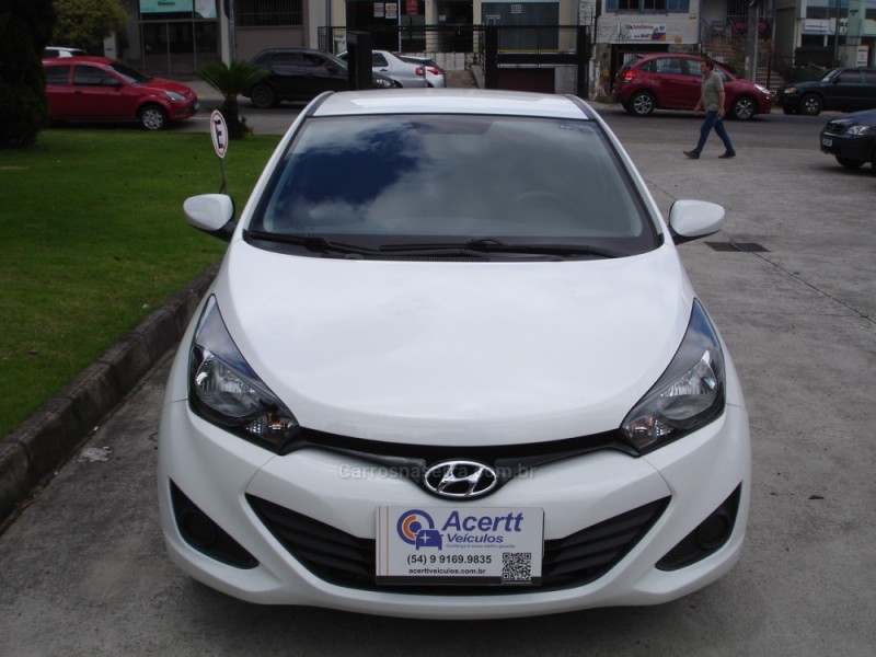 HB20S 1.6 COMFORT PLUS 16V FLEX 4P MANUAL - 2015 - CAXIAS DO SUL