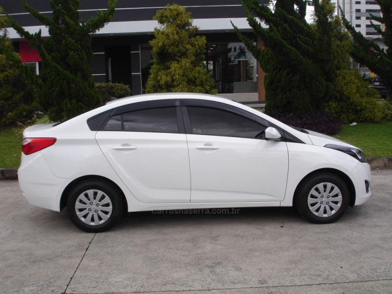 HB20S 1.6 COMFORT PLUS 16V FLEX 4P MANUAL - 2015 - CAXIAS DO SUL