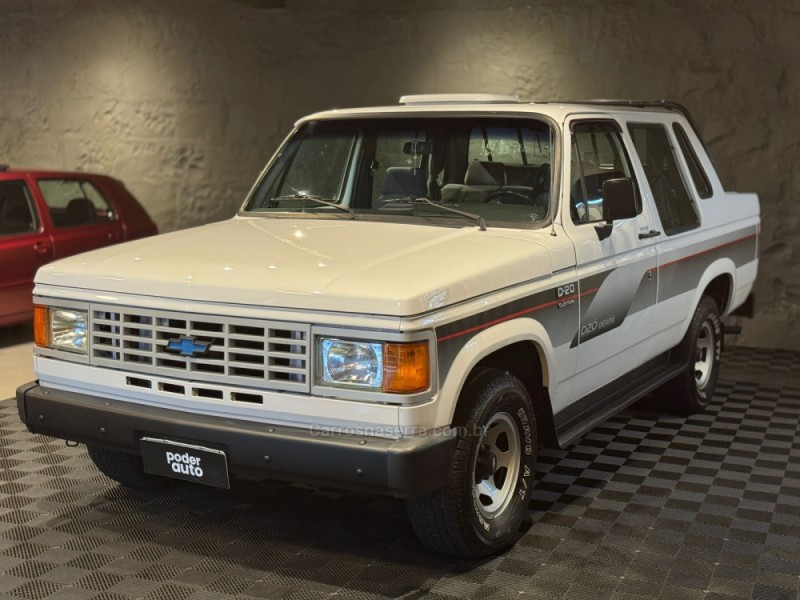 D20 4.0 CUSTOM DE LUXE CD 8V DIESEL 2P MANUAL - 1992 - FARROUPILHA