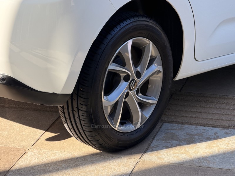 C3 1.6 16V TENDANCE BVA 4P FLEX AUTOMÁTICA - 2017 - FARROUPILHA