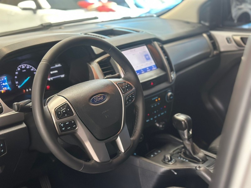 RANGER 3.2 XLT 4X4 CD 20V DIESEL 4P AUTOMÁTICO - 2022 - ESTâNCIA VELHA