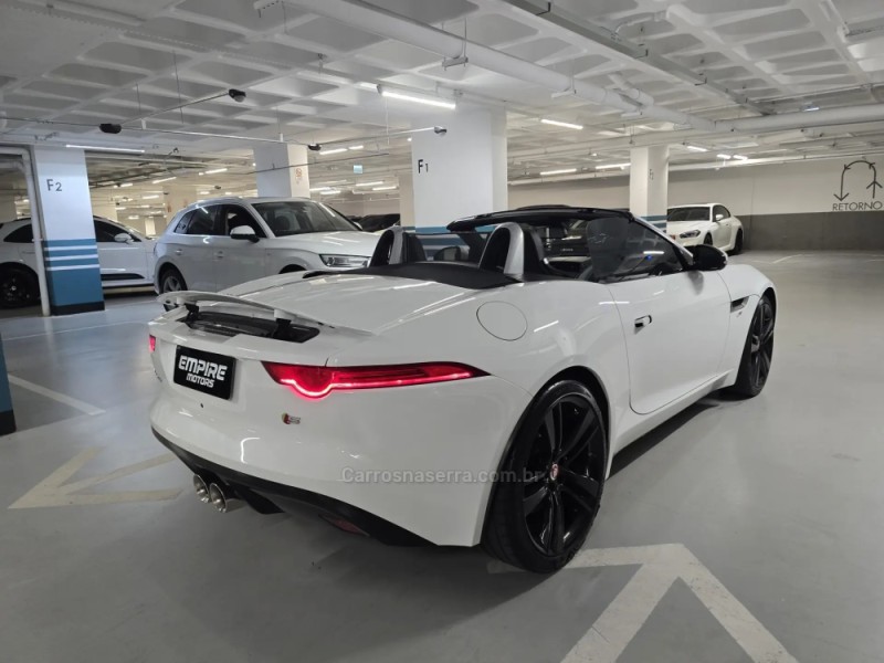 F-TYPE 3.0 S CABRIO SUPERCHARGED V6 24V GASOLINA 2P AUTOMÁTICO - 2015 - PORTO ALEGRE
