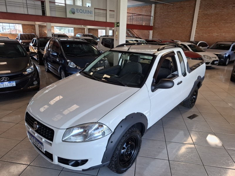 STRADA 1.4 MPI WORKING CE 8V FLEX 2P MANUAL - 2013 - FARROUPILHA