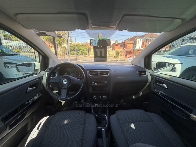 FOX 1.6 MI 8V FLEX 4P MANUAL - 2011 - CAXIAS DO SUL