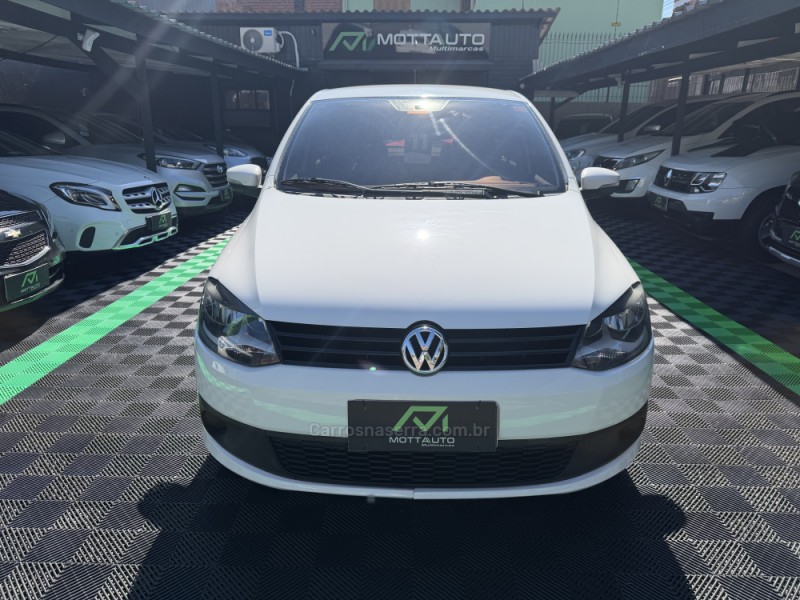 FOX 1.6 MI 8V FLEX 4P MANUAL - 2011 - CAXIAS DO SUL