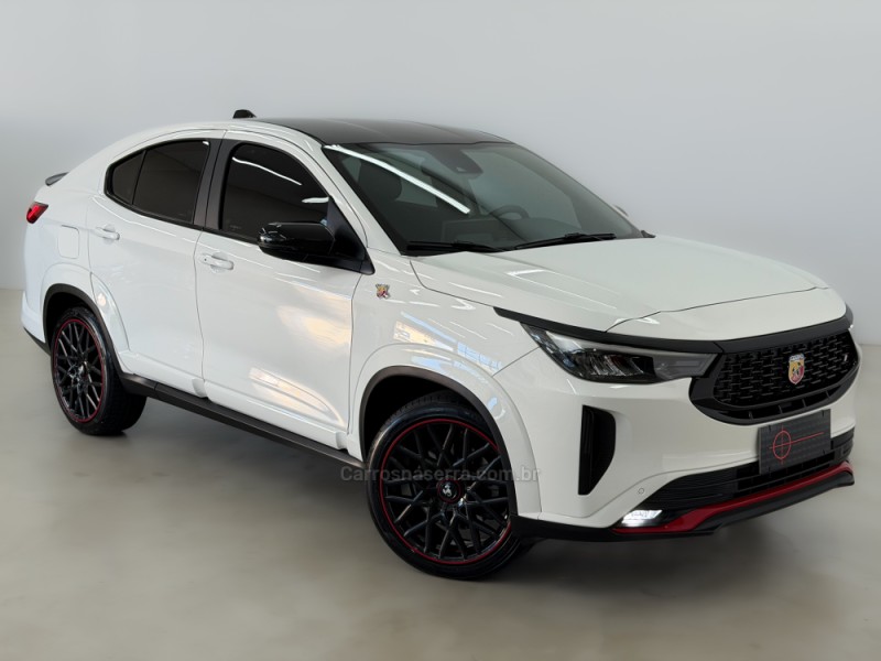 FASTBACK 1.3 ABARTH 270 TURBO FLEX 4P AUTOMÁTICO - 2025 - CAXIAS DO SUL