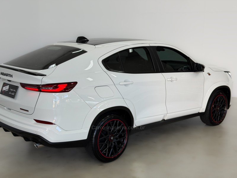 FASTBACK 1.3 ABARTH 270 TURBO FLEX 4P AUTOMÁTICO - 2025 - CAXIAS DO SUL