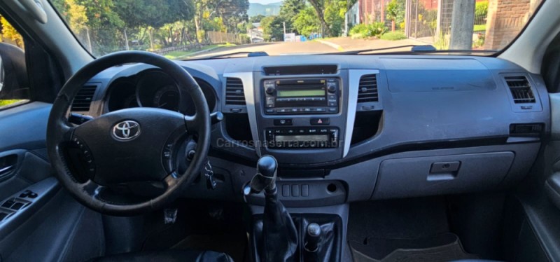 HILUX 3.0 SRV 4X4 CD 16V TURBO DIESEL 4P MANUAL - 2009 - IVOTI