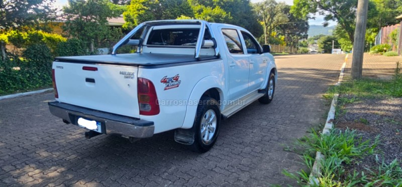 HILUX 3.0 SRV 4X4 CD 16V TURBO DIESEL 4P MANUAL - 2009 - IVOTI