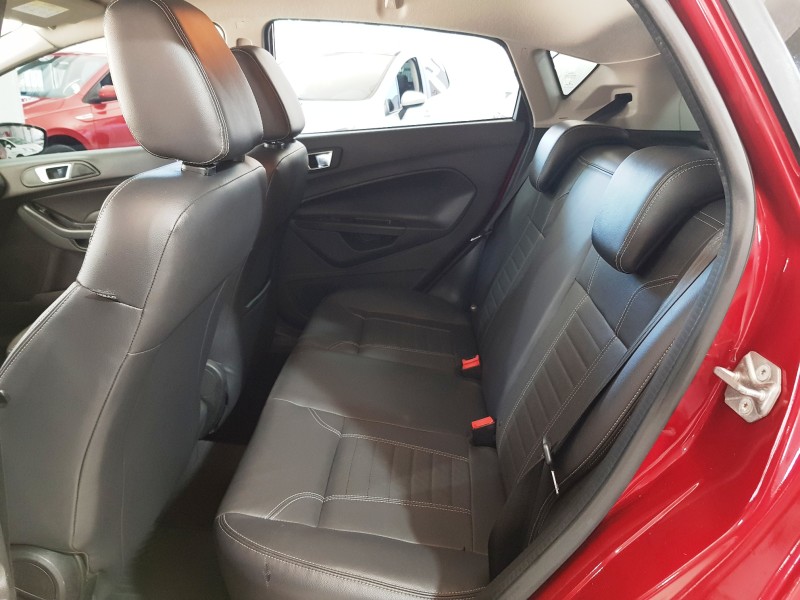 FIESTA 1.6 TITANIUM HATCH 16V FLEX 4P AUTOMÁTICO - 2015 - CAXIAS DO SUL