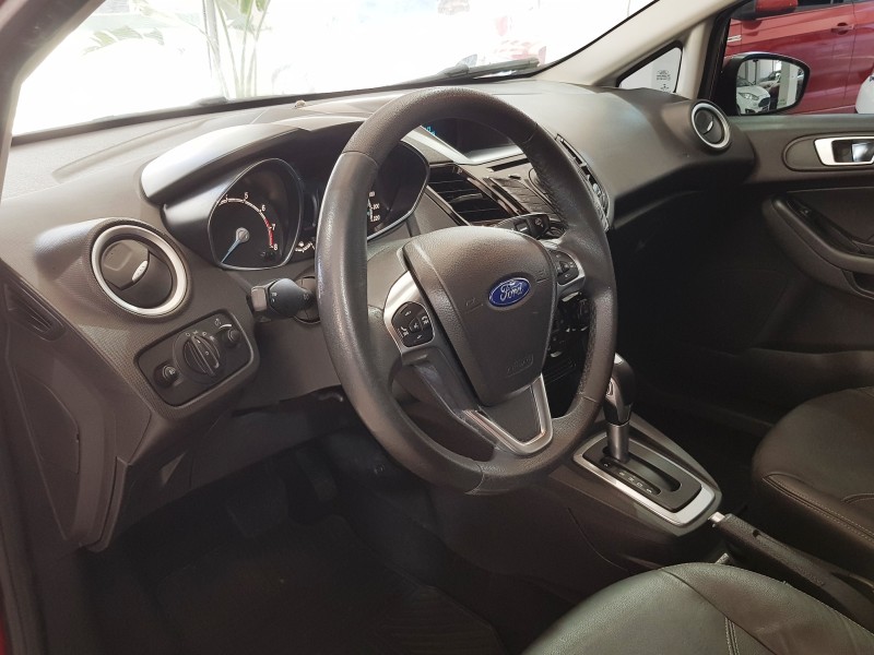 FIESTA 1.6 TITANIUM HATCH 16V FLEX 4P AUTOMÁTICO - 2015 - CAXIAS DO SUL