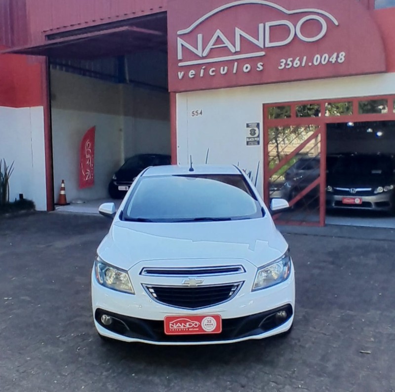 ONIX 1.4 MPFI LTZ 8V FLEX 4P MANUAL - 2013 - ESTâNCIA VELHA