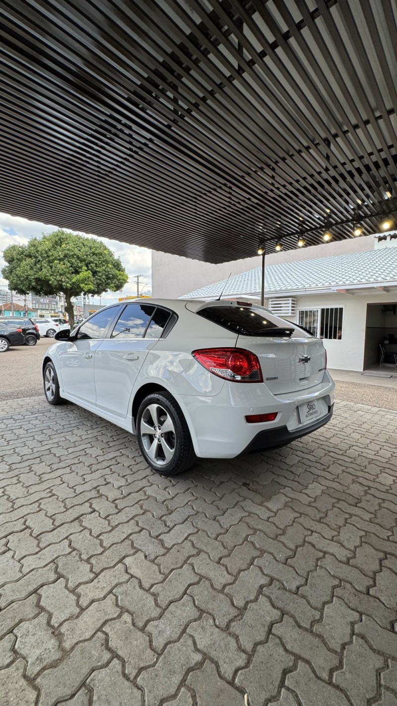 CRUZE 1.8 LT SPORT6 16V FLEX 4P AUTOMÁTICO - 2014 - LAJEADO