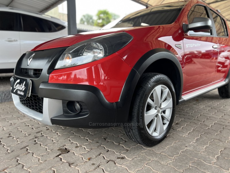 SANDERO 1.6 STEPWAY 16V FLEX 4P MANUAL - 2012 - BOM PRINCíPIO