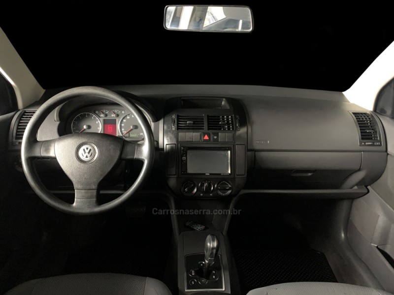 POLO 1.6 MI 8V FLEX 4P MANUAL - 2010 - PORTO ALEGRE