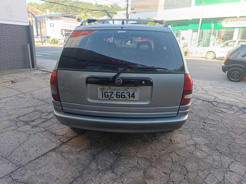 CORSA 1.6 MPFI GL WAGON 8V GASOLINA 4P MANUAL - 1998 - FLORES DA CUNHA