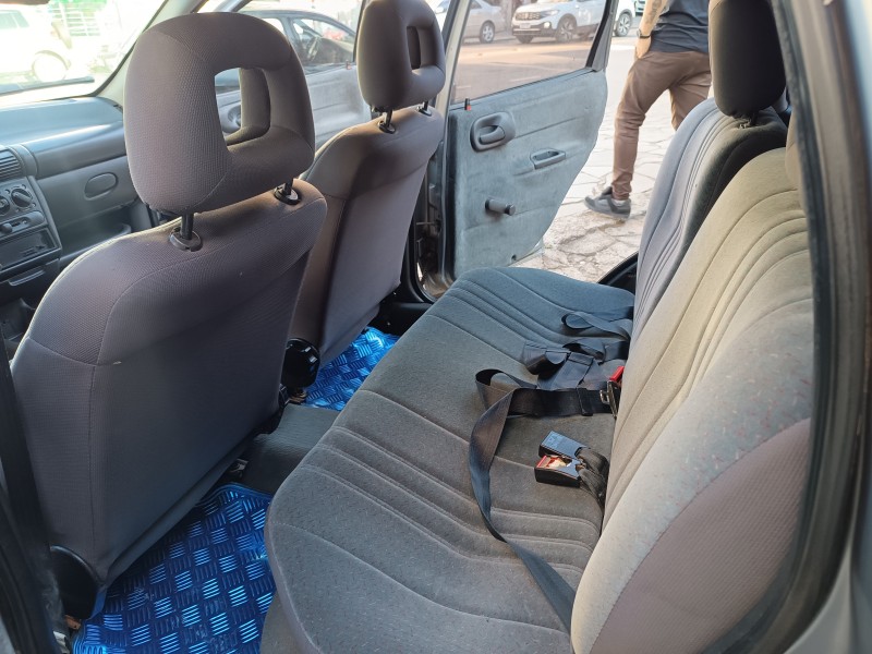 CORSA 1.6 MPFI GL WAGON 8V GASOLINA 4P MANUAL - 1998 - FLORES DA CUNHA