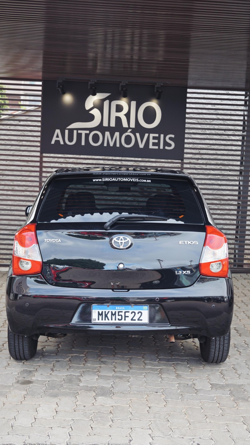 ETIOS 1.3 XS 16V FLEX 4P MANUAL - 2013 - LAJEADO
