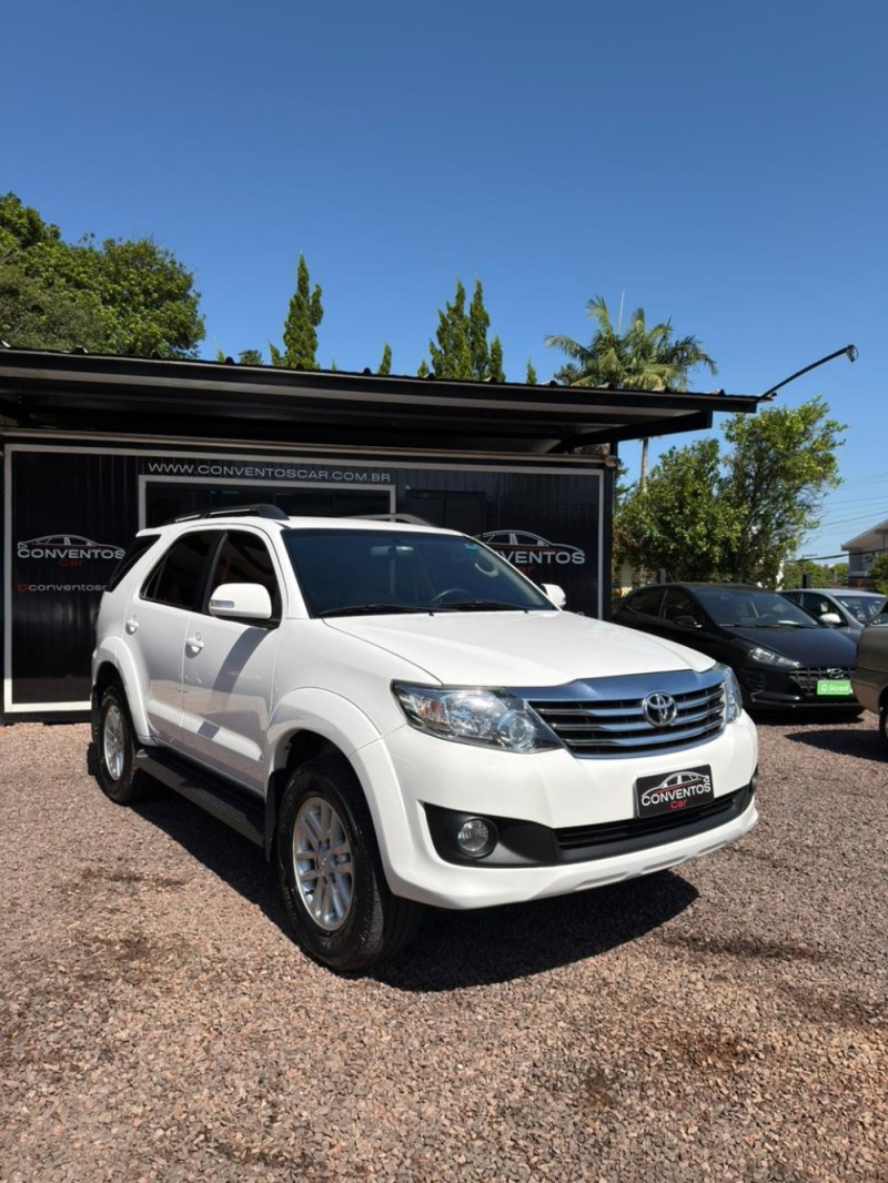 HILUX SW4 2.7 SR 4X2 16V GASOLINA 4P AUTOMÁTICO - 2015 - LAJEADO