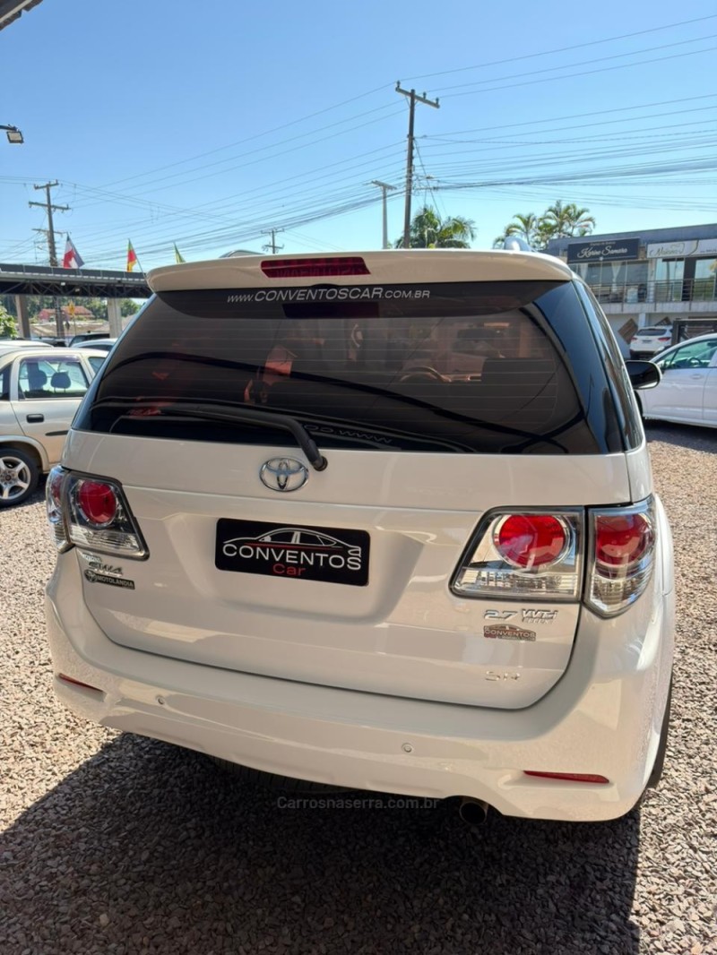 HILUX SW4 2.7 SR 4X2 16V GASOLINA 4P AUTOMÁTICO - 2015 - LAJEADO