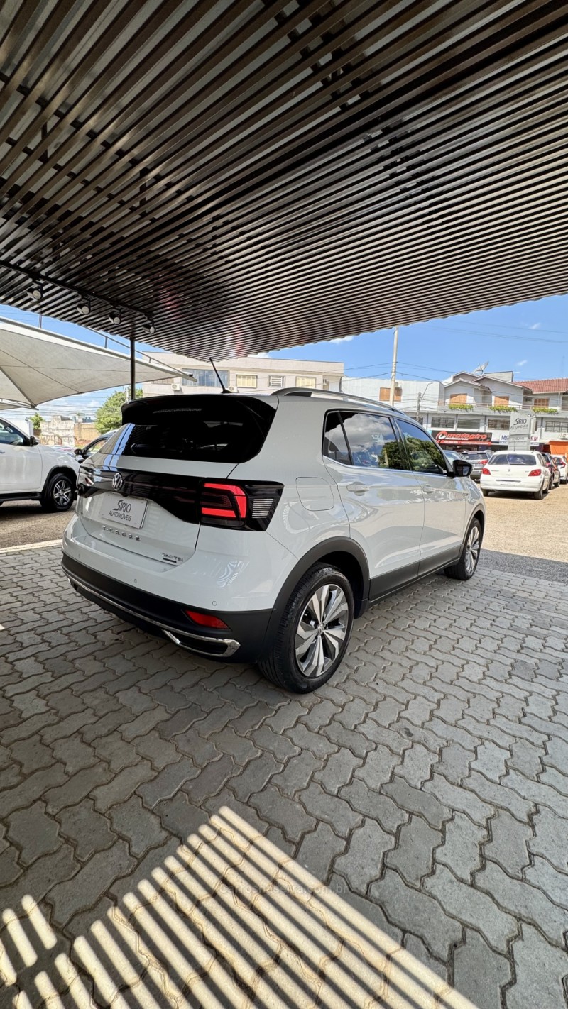 T-CROSS 1.4 HIGHLINE TSI 16V FLEX 4P AUTOMÁTICO - 2020 - LAJEADO