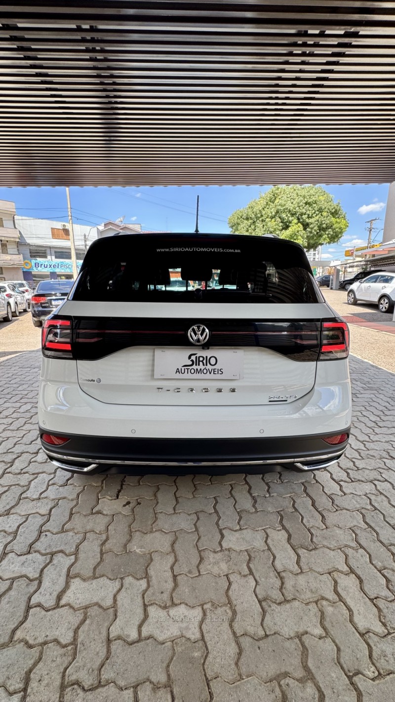 T-CROSS 1.4 HIGHLINE TSI 16V FLEX 4P AUTOMÁTICO - 2020 - LAJEADO